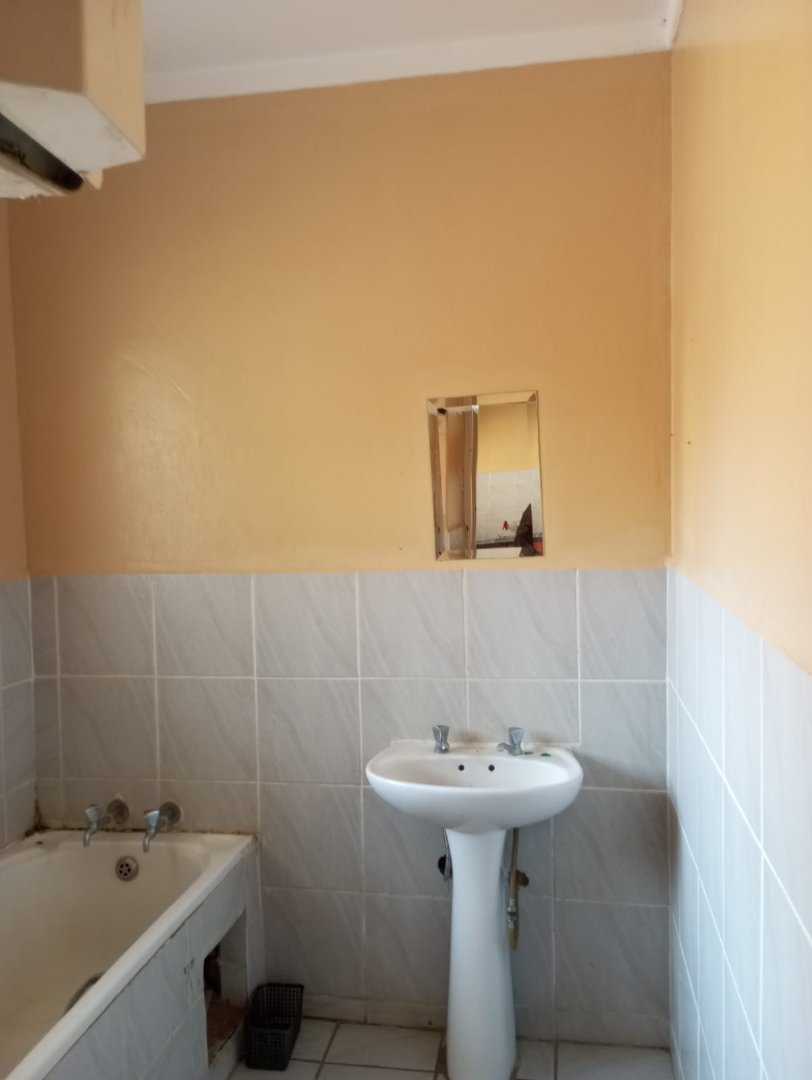  Bedroom Property for Sale in Mmabatho Unit 2 North West